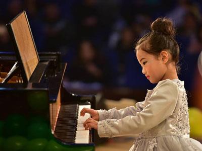 鸡西钢琴辅导老师哪里找？